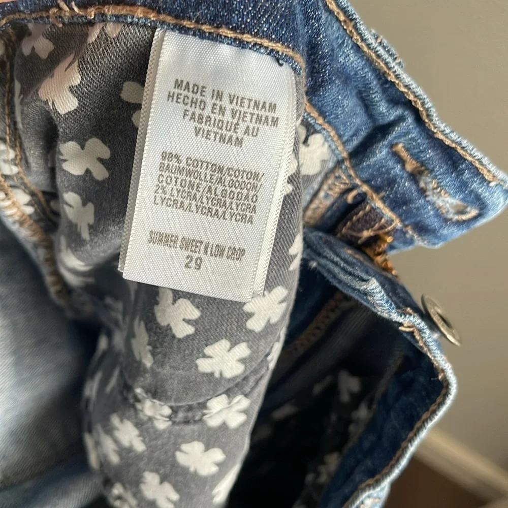 Lucky Brand Summer Sweet N Low Crop Jean Size 29 - Picture 6 of 7